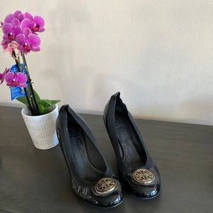 Black patent leather 3 inch heels size 11